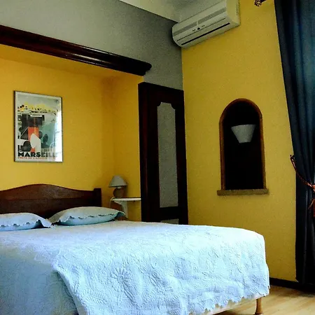 Hotel De La Feniere